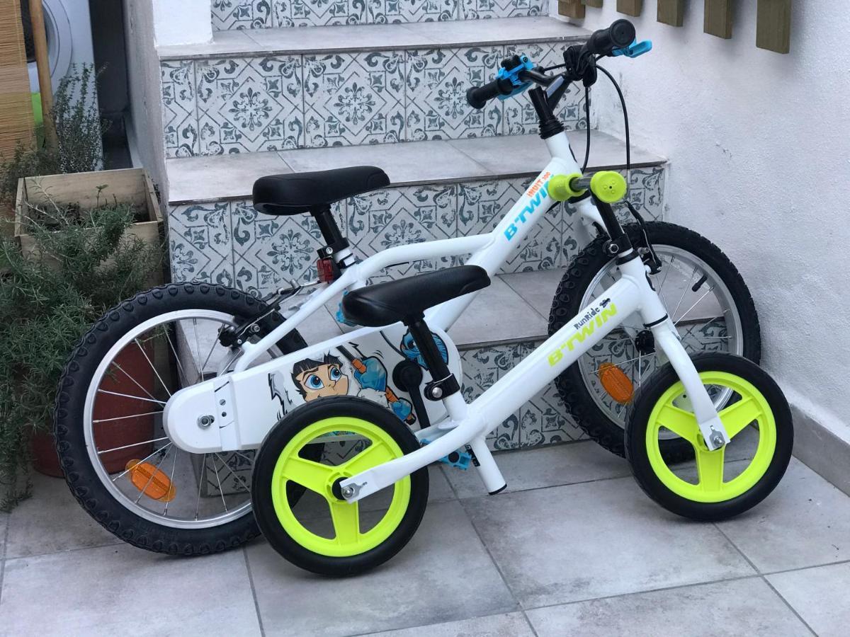 Malaga Beach House, 2 City Bikes, 2 Children'S Bikes, Wifi, Big Terrace, Bbq, Family, Childfriendly Eksteriør bilde