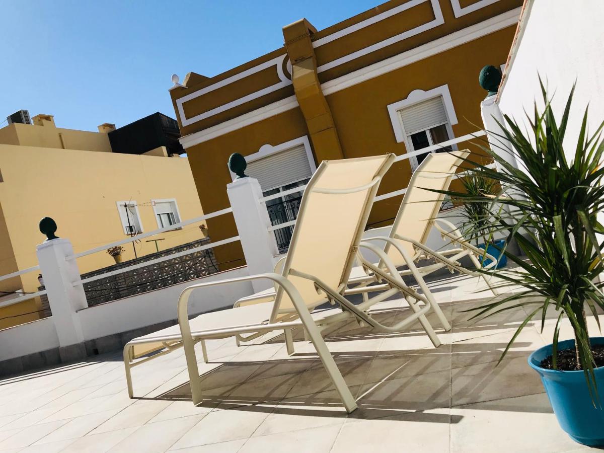 Malaga Beach House, 2 City Bikes, 2 Children'S Bikes, Wifi, Big Terrace, Bbq, Family, Childfriendly Eksteriør bilde