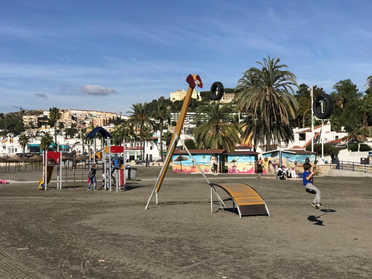 Malaga Beach House, 2 City Bikes, 2 Children'S Bikes, Wifi, Big Terrace, Bbq, Family, Childfriendly Eksteriør bilde