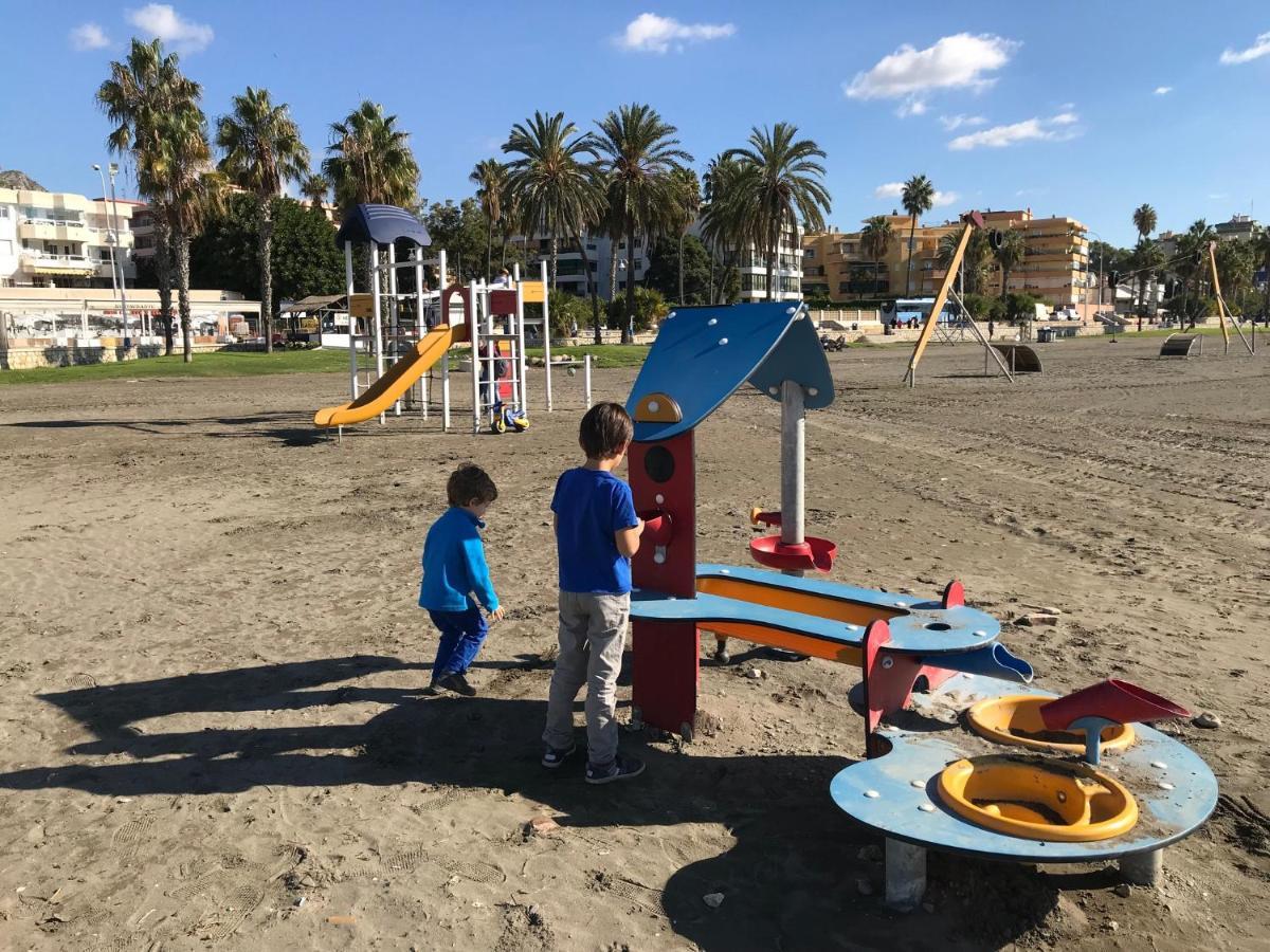 Malaga Beach House, 2 City Bikes, 2 Children'S Bikes, Wifi, Big Terrace, Bbq, Family, Childfriendly Eksteriør bilde