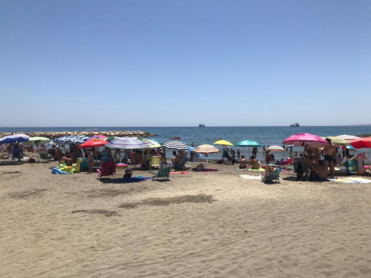 Malaga Beach House, 2 City Bikes, 2 Children'S Bikes, Wifi, Big Terrace, Bbq, Family, Childfriendly Eksteriør bilde