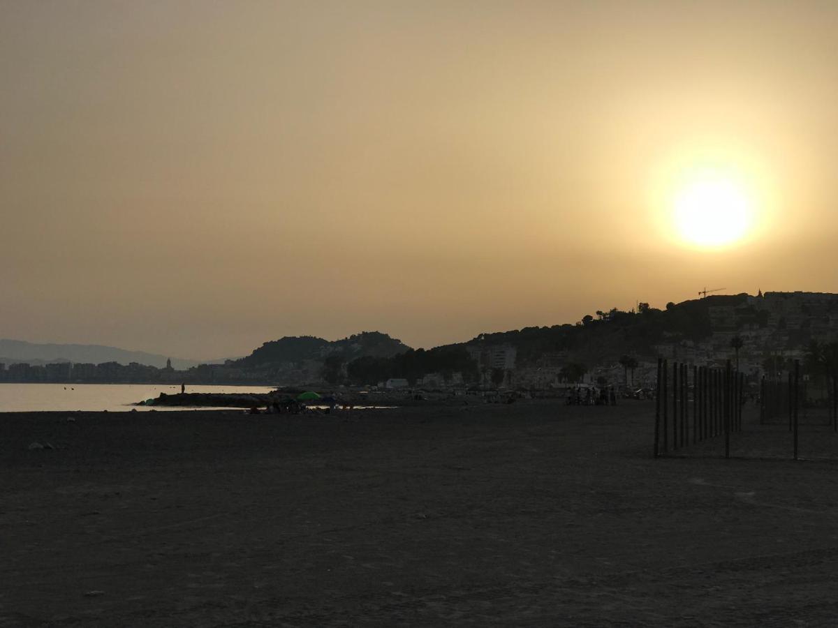 Malaga Beach House, 2 City Bikes, 2 Children'S Bikes, Wifi, Big Terrace, Bbq, Family, Childfriendly Eksteriør bilde