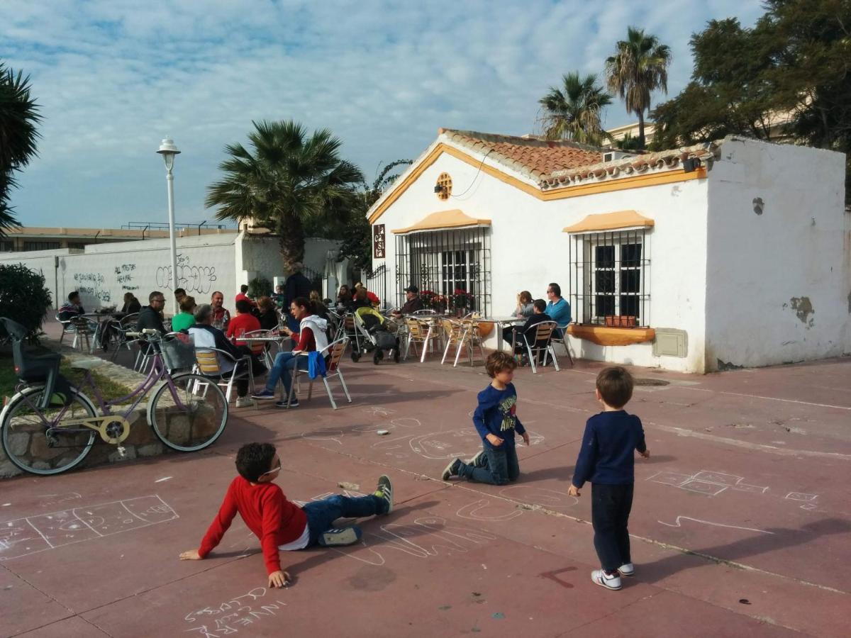 Malaga Beach House, 2 City Bikes, 2 Children'S Bikes, Wifi, Big Terrace, Bbq, Family, Childfriendly Eksteriør bilde