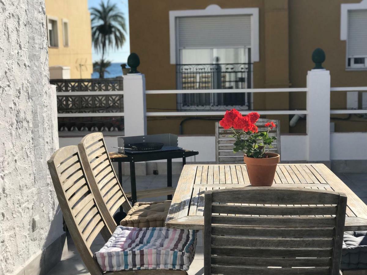 Malaga Beach House, 2 City Bikes, 2 Children'S Bikes, Wifi, Big Terrace, Bbq, Family, Childfriendly Eksteriør bilde